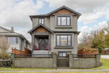 1304 E 35th Avenue, Vancouver, BC, Vancouver — Single Family Residence for sale