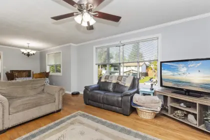 3055 Mccrae Street, Abbotsford, BC, Abbotsford — Single Family Residence for sale