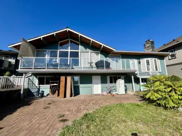 1036 Westmount Drive, Port Moody, BC, Port moody — Single Family Residence for sale