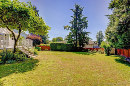 6833 142a Street, Surrey, BC, Surrey — Single Family Residence for sale