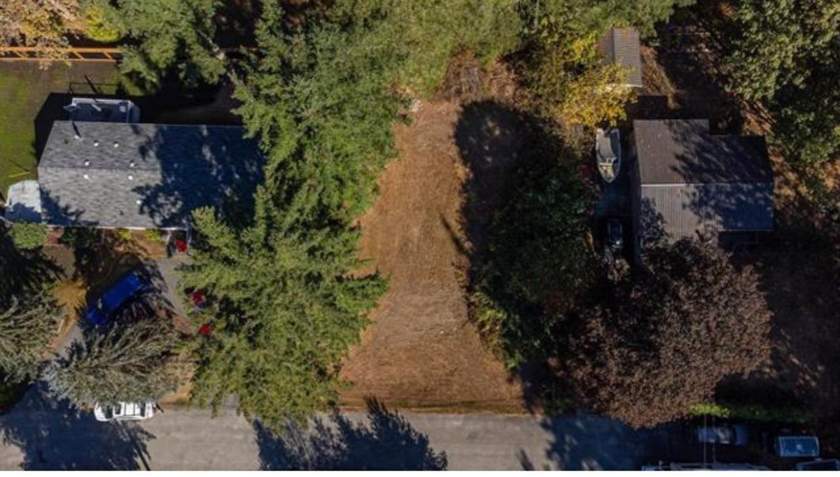 Pantry Photo of 45981 Linzey Road, Cultus Lake, BC