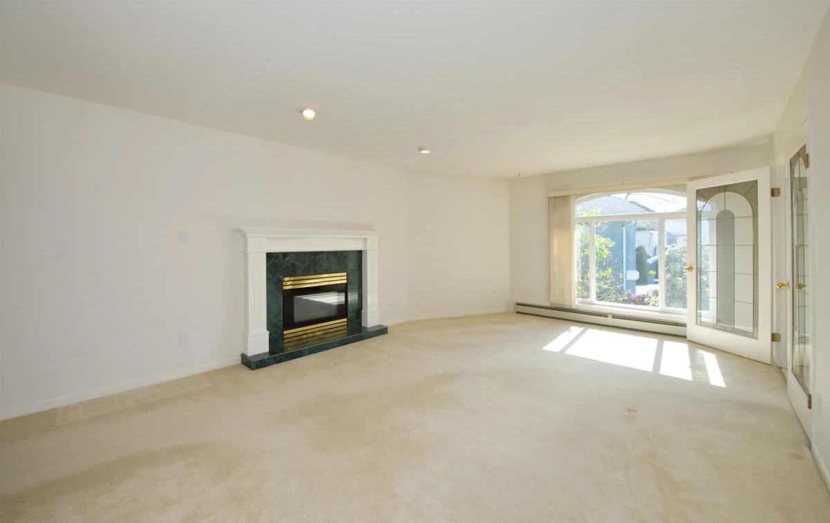 Kitchen Photo of 5609 Wilson Court, Richmond, BC