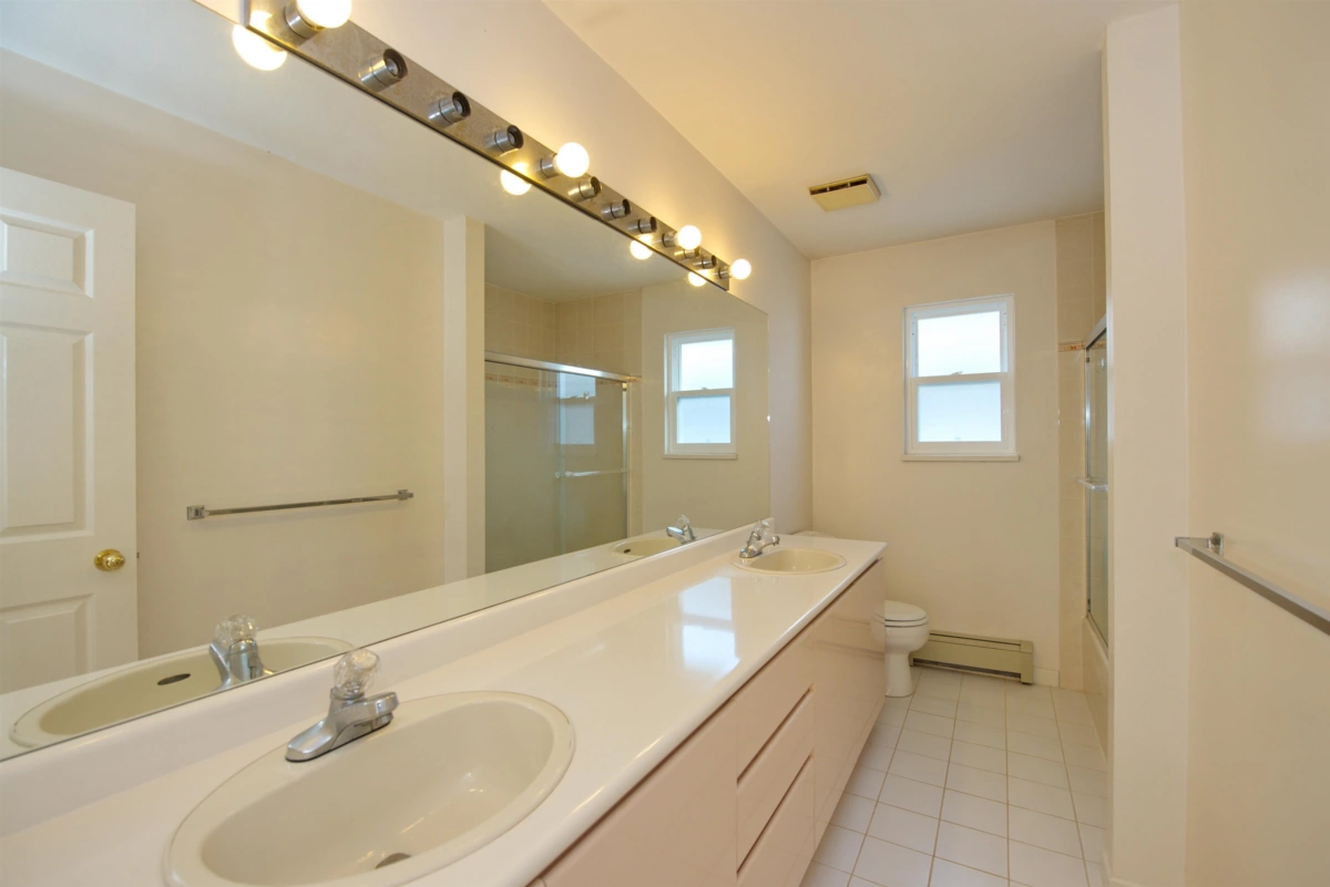 Mudroom Photo of 5609 Wilson Court, Richmond, BC