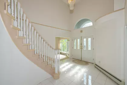 5609 Wilson Court, Richmond, BC, Richmond — Single Family Residence for sale
