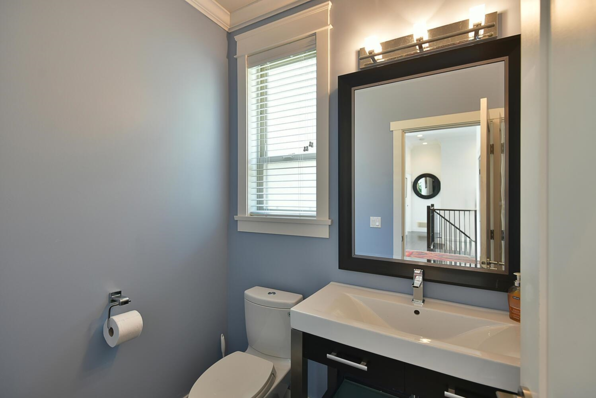 Guest Bathroom Photo of 39 4622 Sinclair Bay Road, Garden Bay, BC