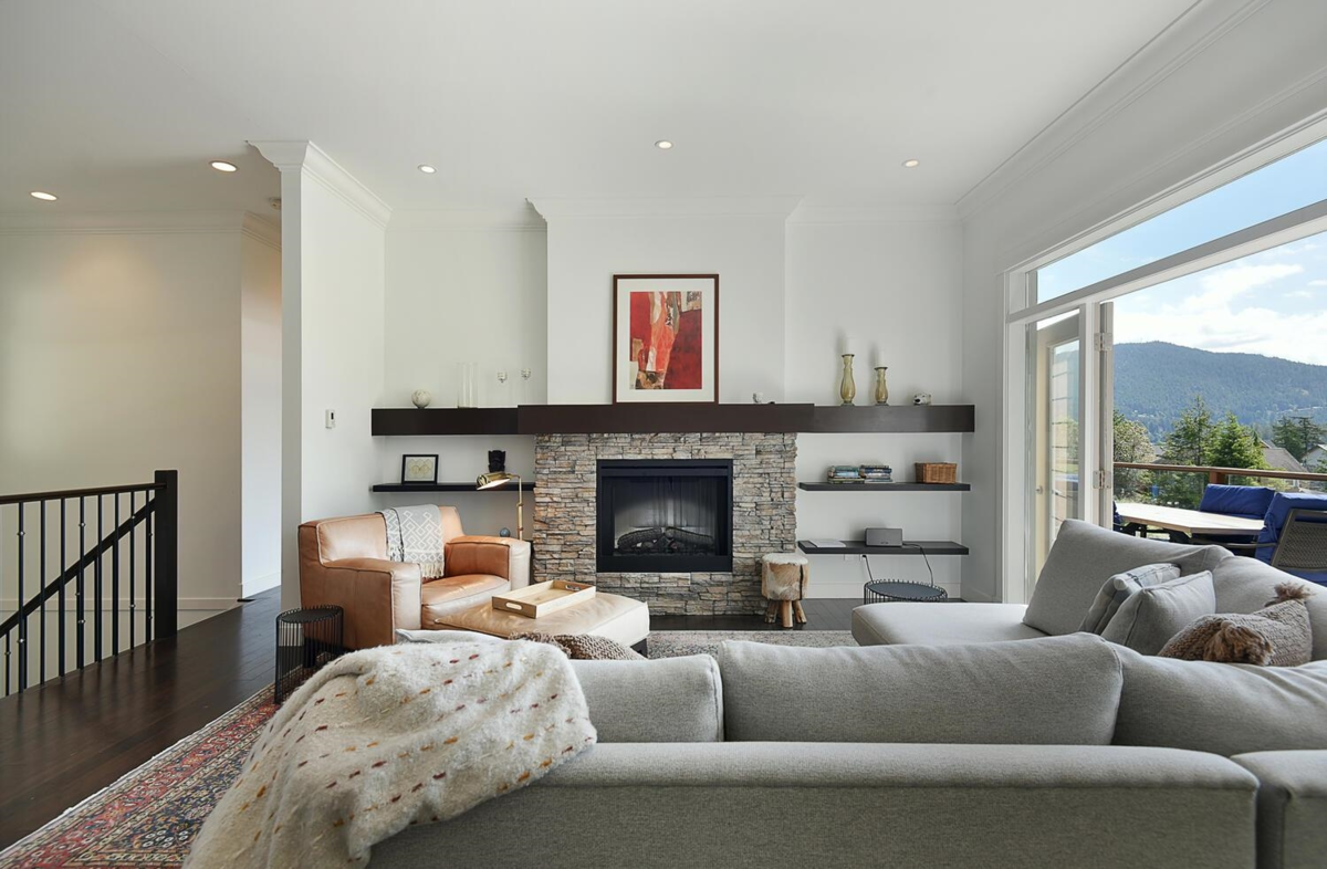 Kitchen Island Photo of 39 4622 Sinclair Bay Road, Garden Bay, BC