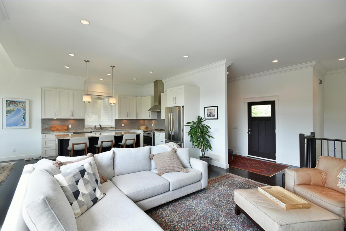 Kitchen Photo of 39 4622 Sinclair Bay Road, Garden Bay, BC