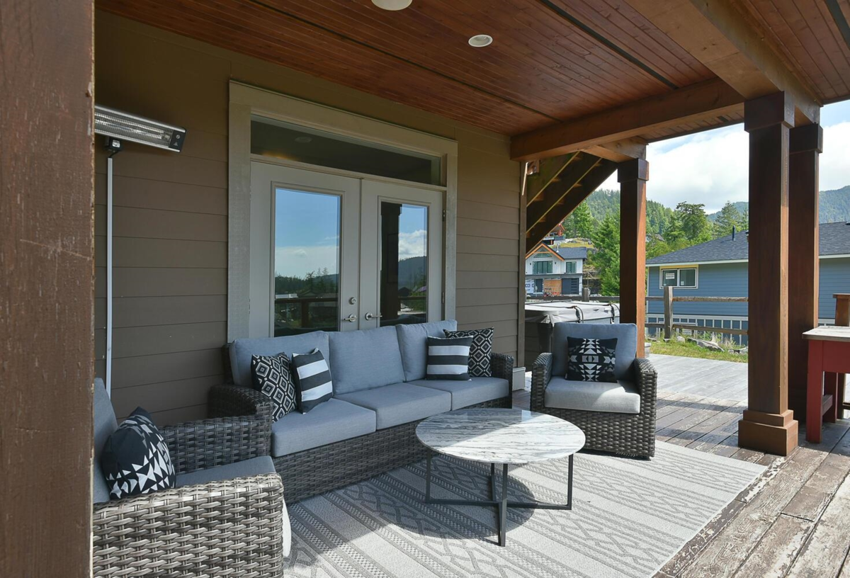 Mudroom Photo of 39 4622 Sinclair Bay Road, Garden Bay, BC