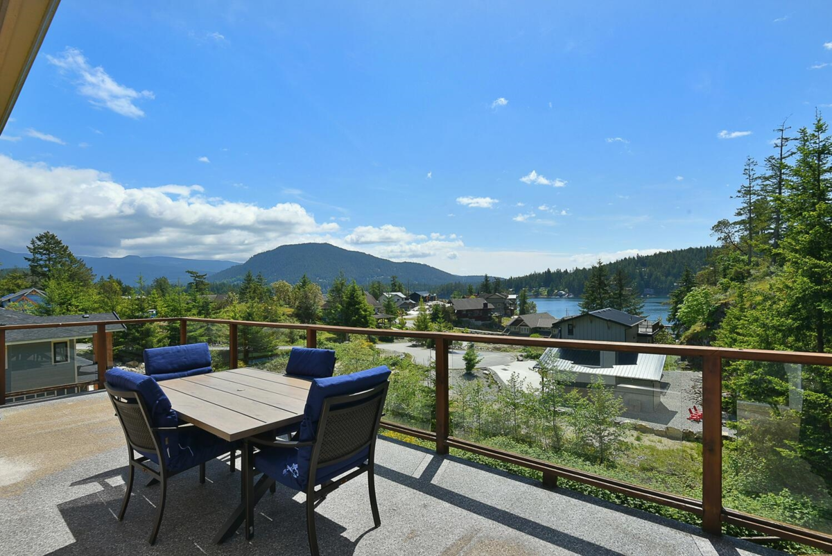 Primary Bedroom Photo of 39 4622 Sinclair Bay Road, Garden Bay, BC