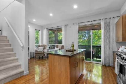 21 16772 61 Avenue, Surrey, BC, Surrey — Townhouse for sale