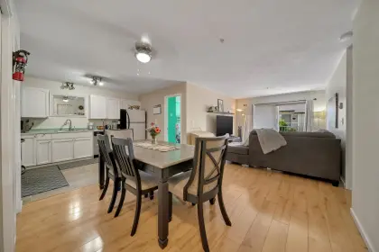 202 46777 Yale Road, Chilliwack, BC, Chilliwack — Apartment/Condo for sale