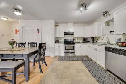 202 46777 Yale Road, Chilliwack, BC, Chilliwack — Apartment/Condo for sale