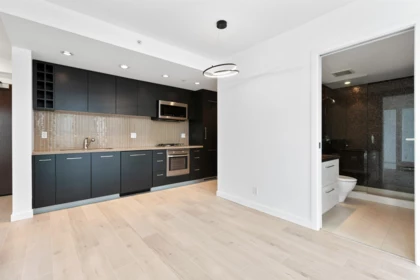 1601 833 Homer Street, Vancouver, BC, Vancouver — Apartment/Condo for sale