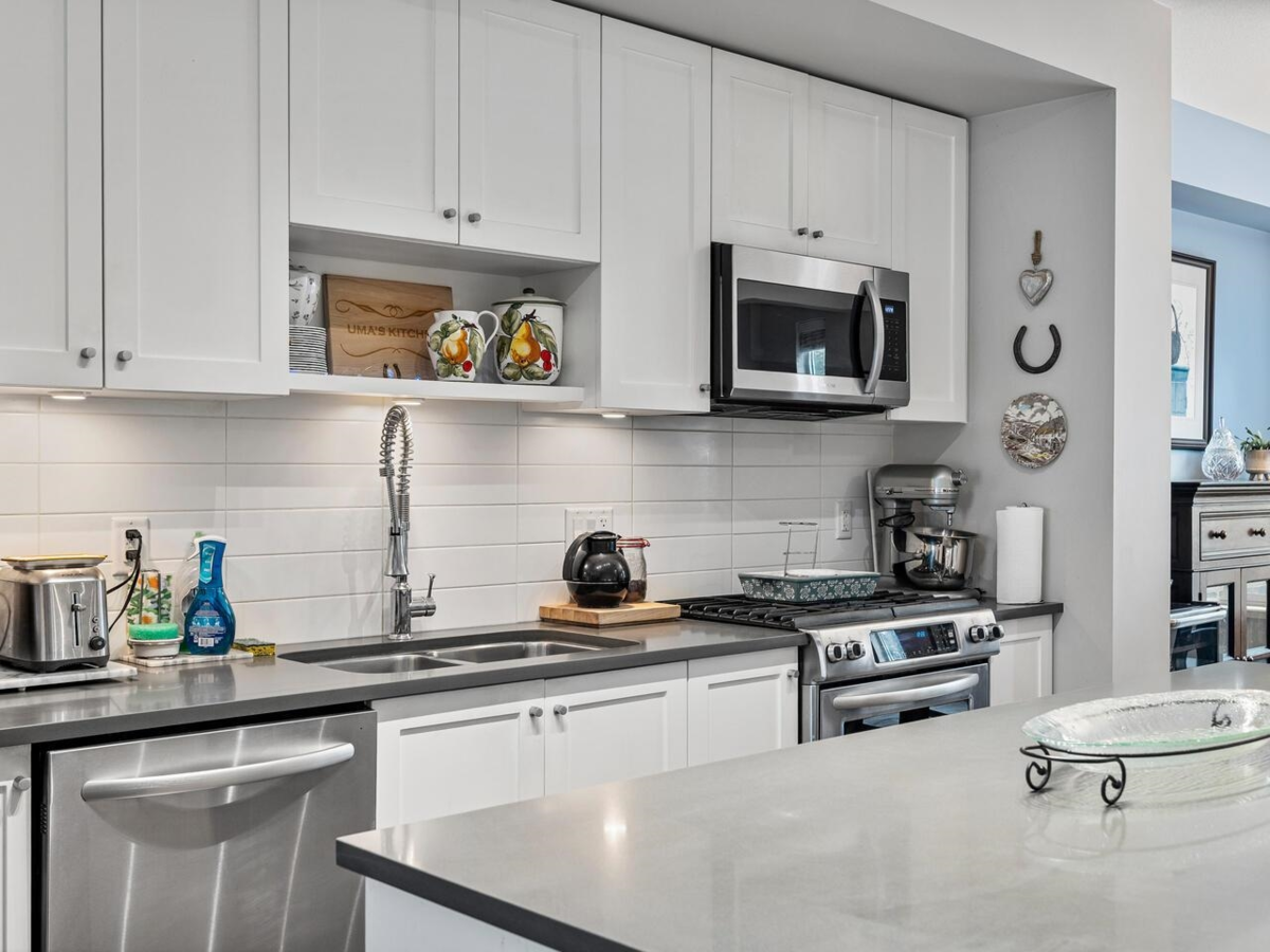 Living Room Photo of 16 277 171 Street, Surrey, BC