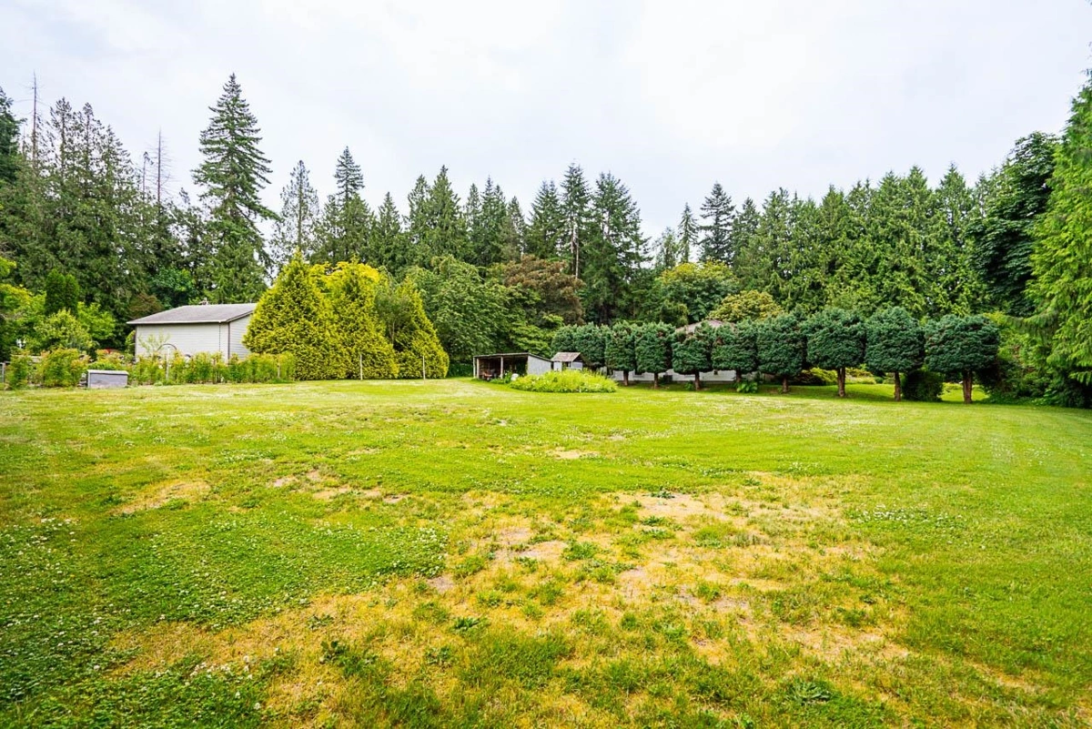 Hot Tub / Spa Photo of 6260 240 Street, Langley, BC