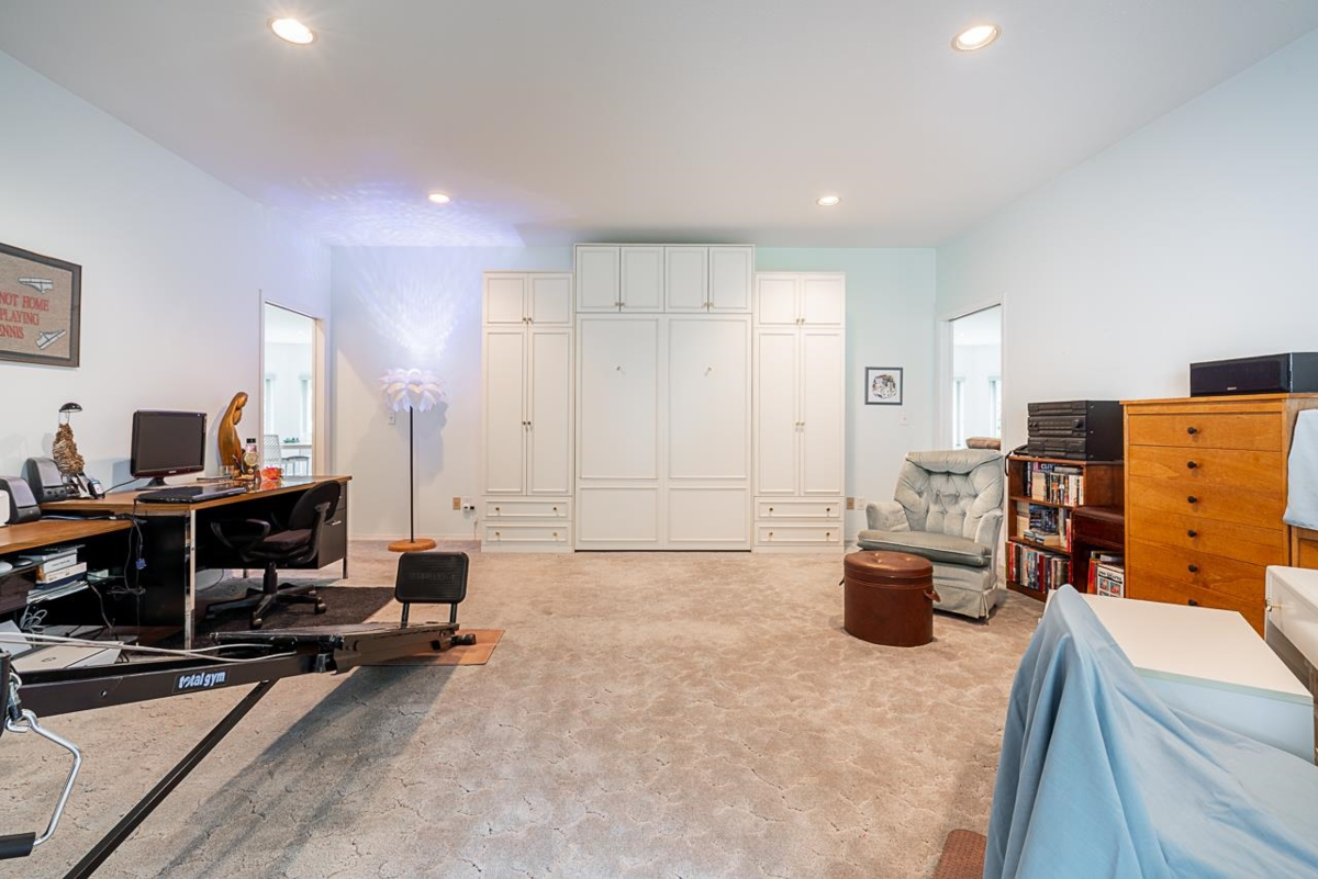 Mudroom Photo of 6260 240 Street, Langley, BC