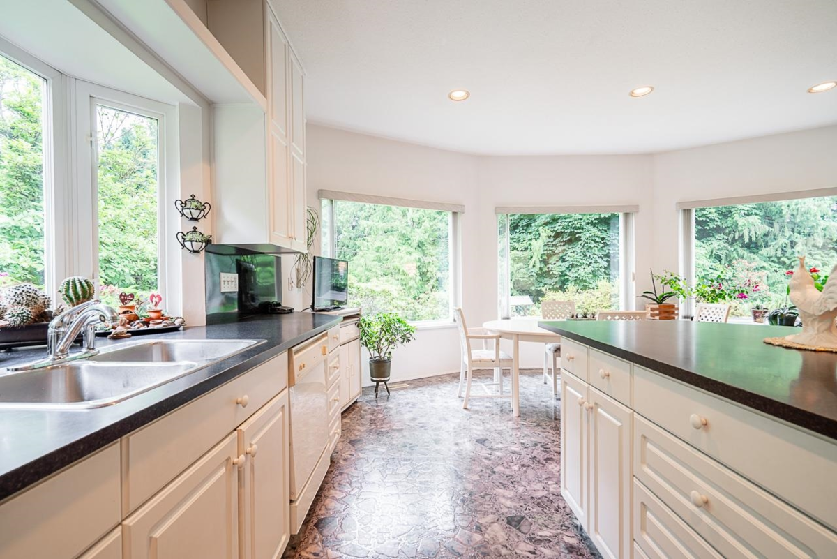 Primary Bathroom Photo of 6260 240 Street, Langley, BC