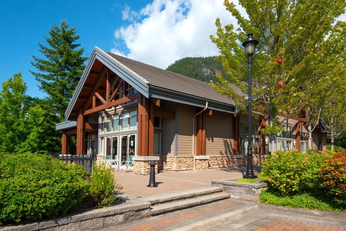 Garden / Landscaping Photo of 15 Beach Drive, Furry Creek, BC