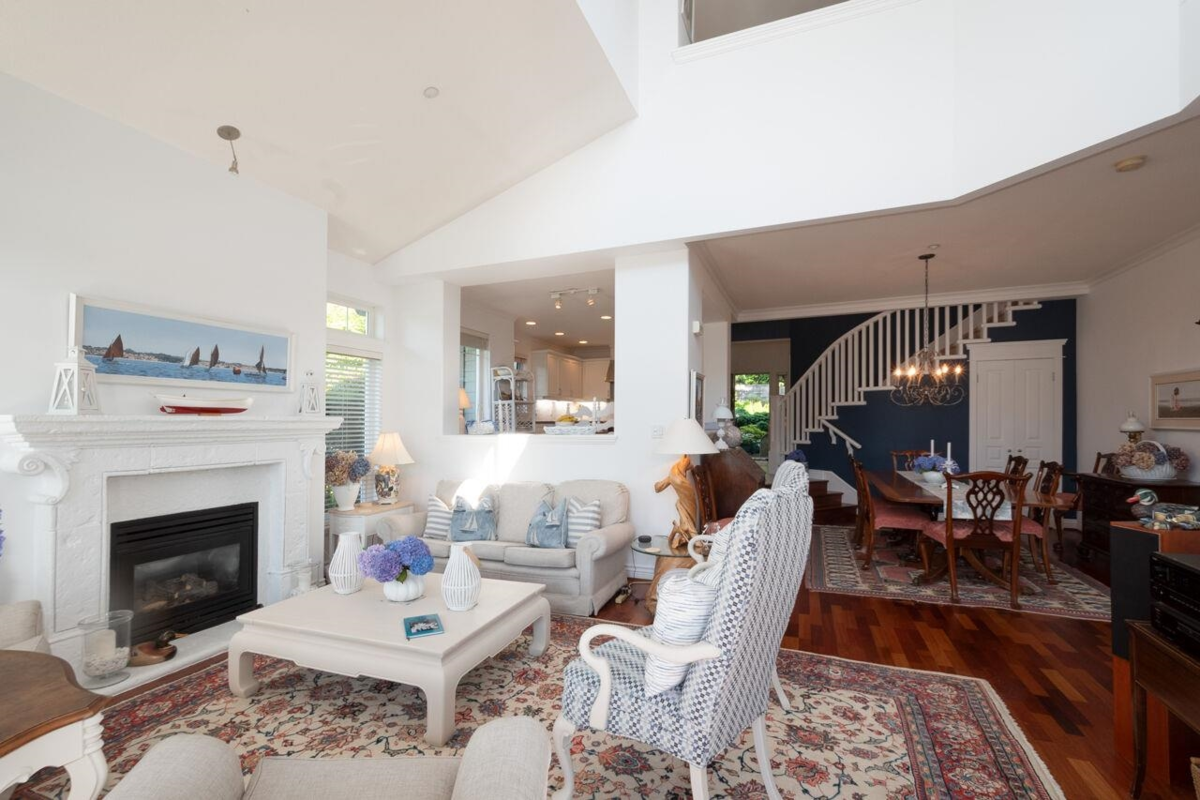 Kitchen Island Photo of 15 Beach Drive, Furry Creek, BC