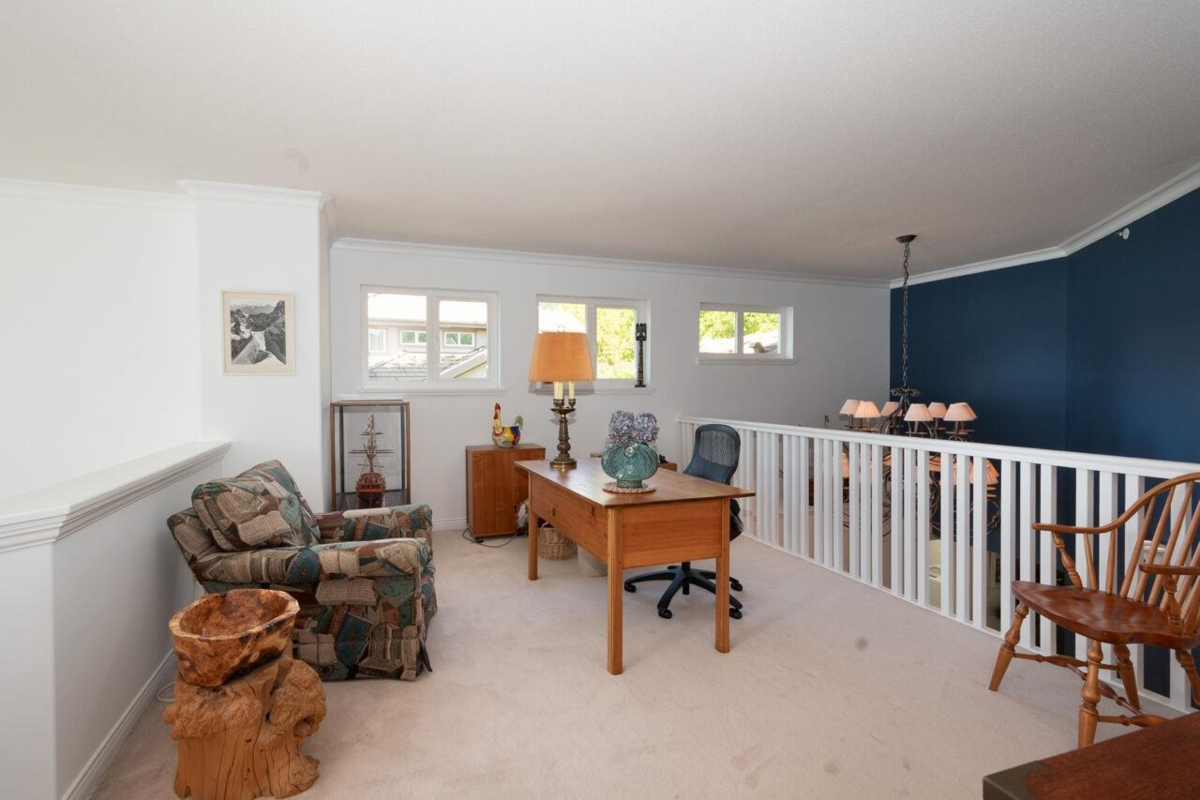 Loft / Bonus Room Photo of 15 Beach Drive, Furry Creek, BC