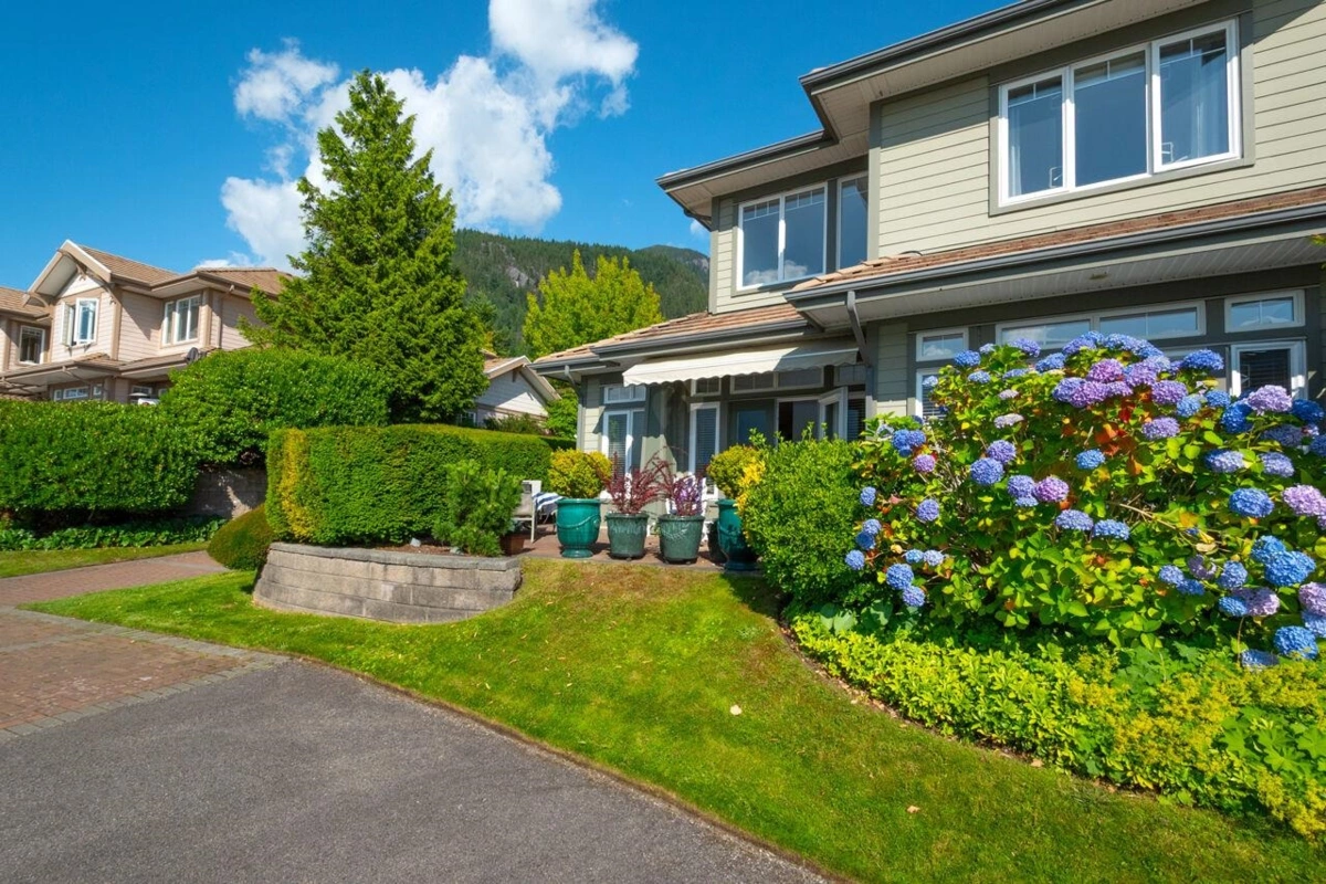 Outdoor Deck Photo of 15 Beach Drive, Furry Creek, BC