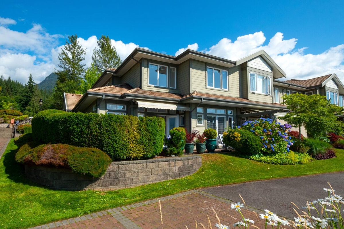 Outdoor Patio Photo of 15 Beach Drive, Furry Creek, BC