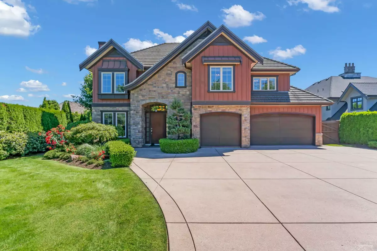 Exterior Front Photo of 3372 155 Street, Surrey, BC