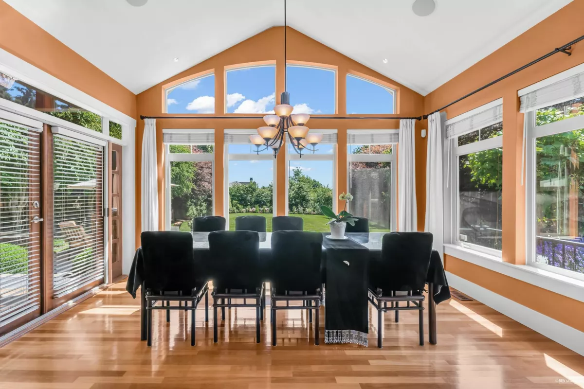 Living Room Photo of 3372 155 Street, Surrey, BC