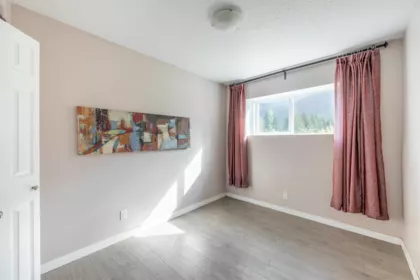 Breakfast Nook Photo of 13842 Spratt Road, Mission, BC