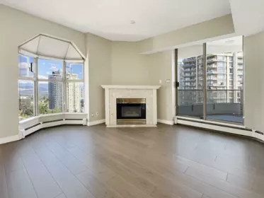 2406 6188 Patterson Avenue, Burnaby, BC, Burnaby — Apartment/Condo for sale