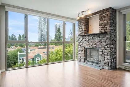 601 3070 Guildford Way, Coquitlam, BC, Coquitlam — Apartment/Condo for sale