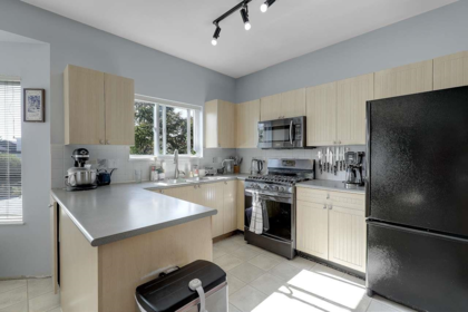 20526 66a Avenue, Langley, BC, Langley — Single Family Residence for sale
