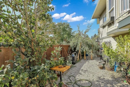 Garden / Landscaping Photo of 20526 66a Avenue, Langley, BC