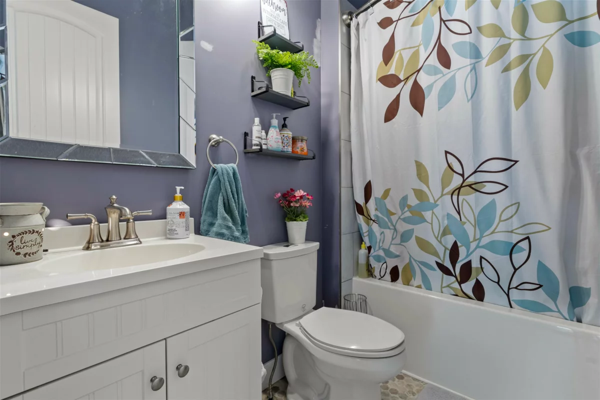 Bedroom 3 Photo of 30957 Gunn Avenue, Mission, BC