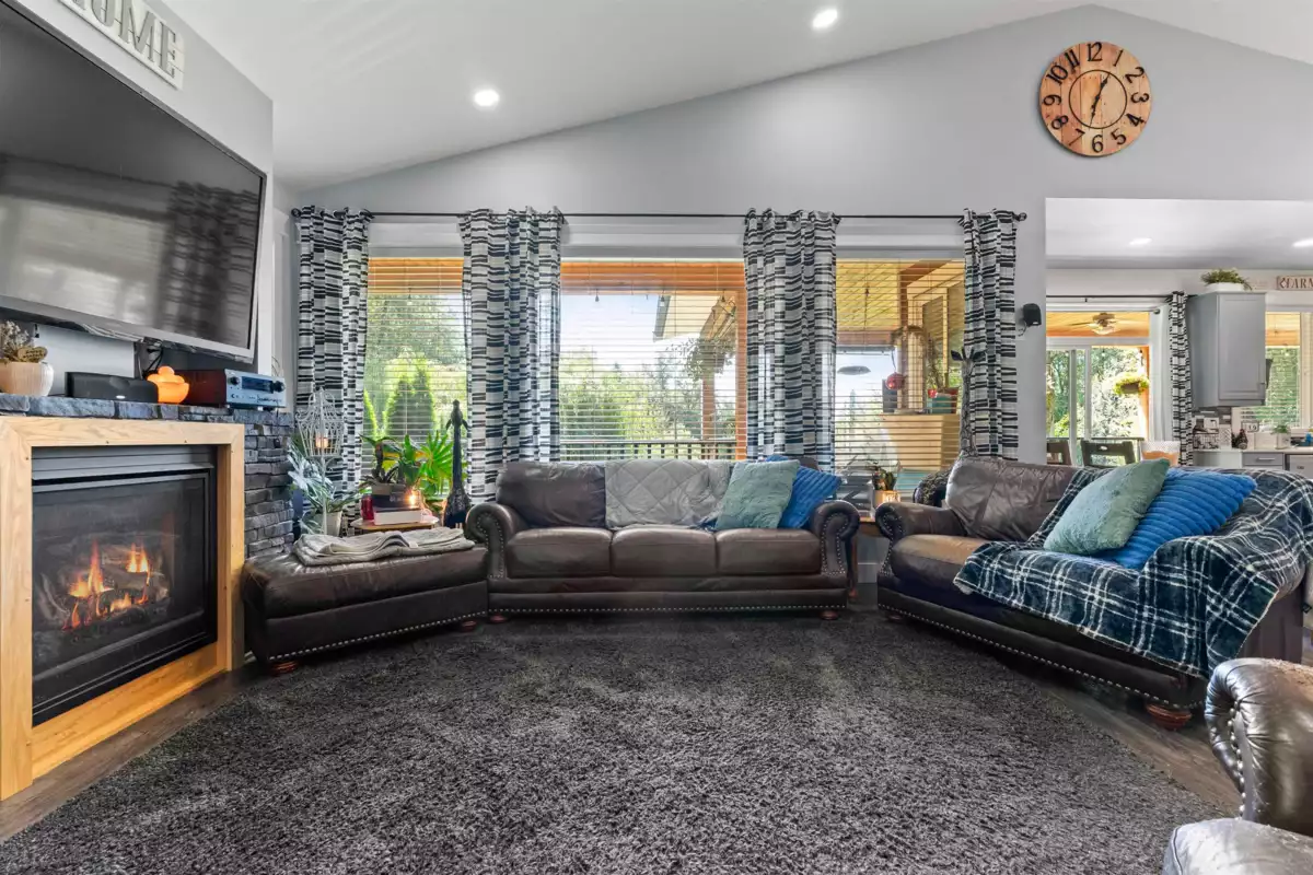 Pantry Photo of 30957 Gunn Avenue, Mission, BC