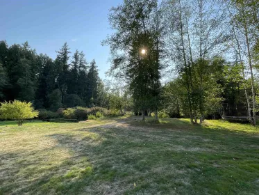 Family Room Photo of 17384 8 Avenue, Surrey, BC