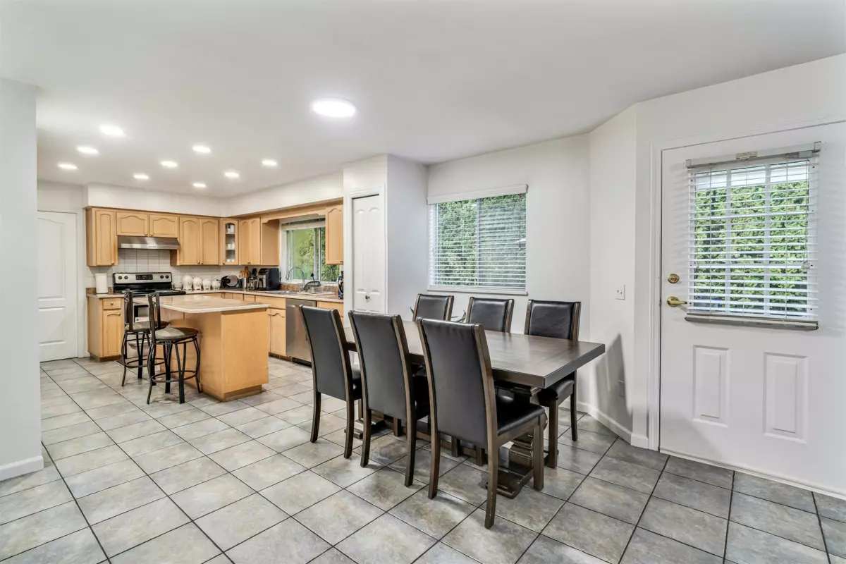 Guest Bathroom Photo of 8662 141b Street, Surrey, BC