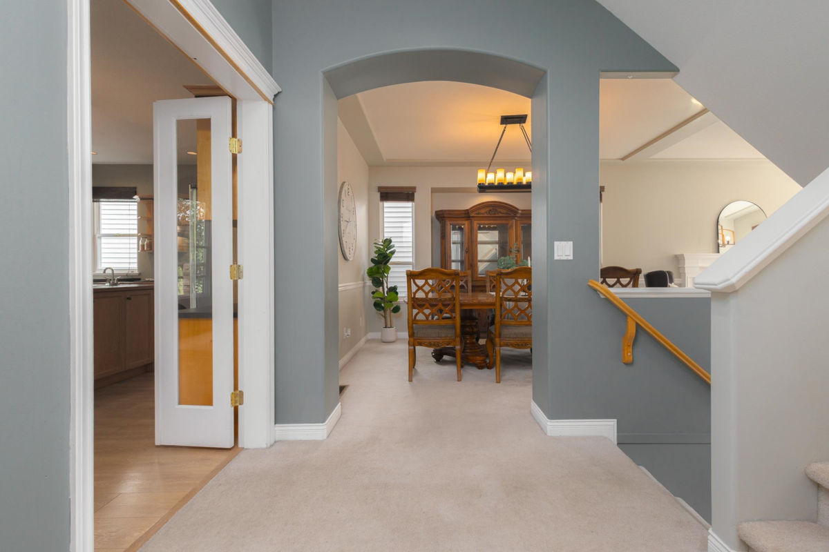 Kitchen Photo of 19709 Joyner Place, Pitt Meadows, BC