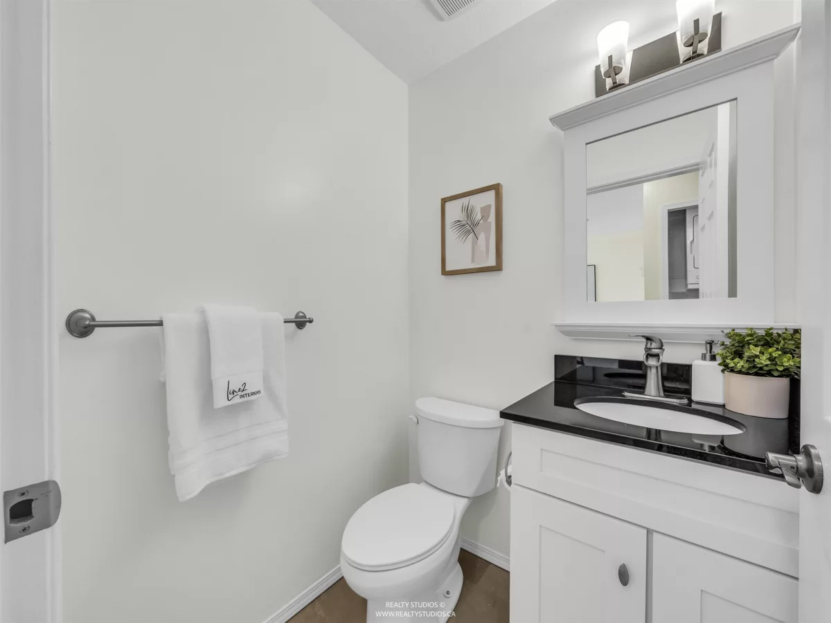 Guest Bathroom Photo of 3461 Amberly Place, Vancouver, BC