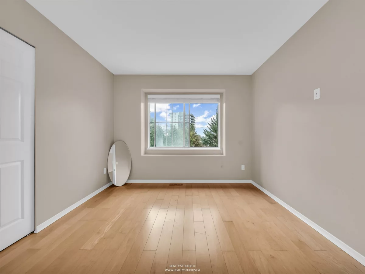 Loft / Bonus Room Photo of 3461 Amberly Place, Vancouver, BC