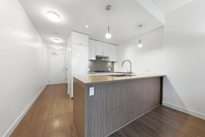 517 5599 Cooney Road, Richmond, BC, Richmond — Apartment/Condo for sale