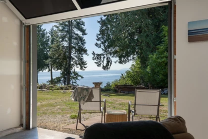 Garden / Landscaping Photo of 7835 Redrooffs Road, Halfmoon Bay, BC