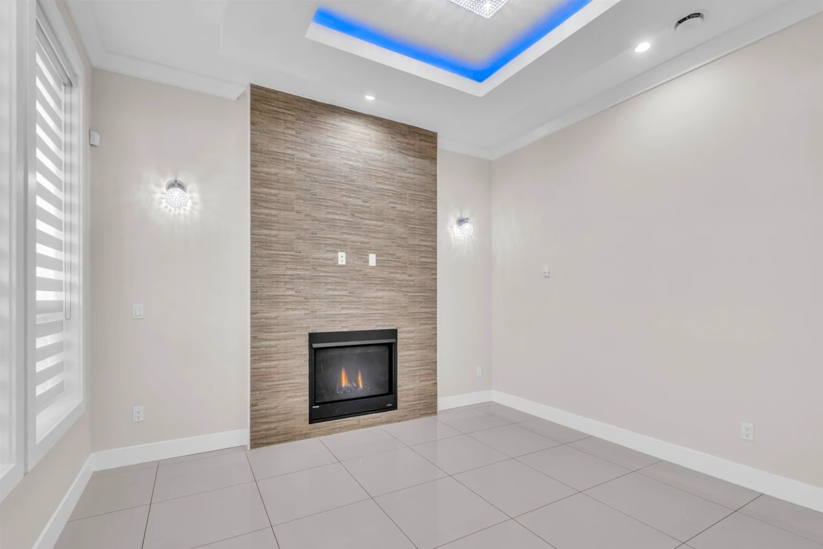 Kitchen Photo of 11899 74b Avenue, Delta, BC