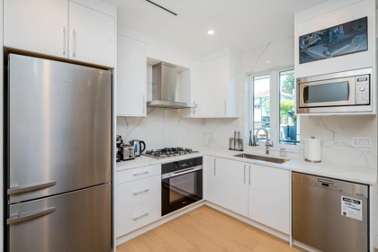 Breakfast Nook Photo of 1 8182 Cartier Street, Vancouver, BC