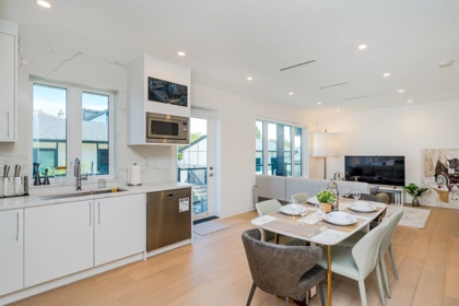 1 8182 Cartier Street, Vancouver, BC, Vancouver — 4 bed half duplex for sale