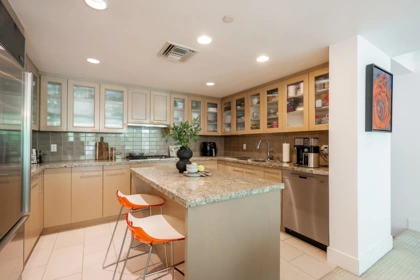 TH9 1650 Bayshore Drive, Vancouver, BC, Vancouver — Townhouse for sale