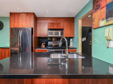 103 212 Forbes Avenue, North Vancouver, BC, North Vancouver — Apartment/Condo for sale