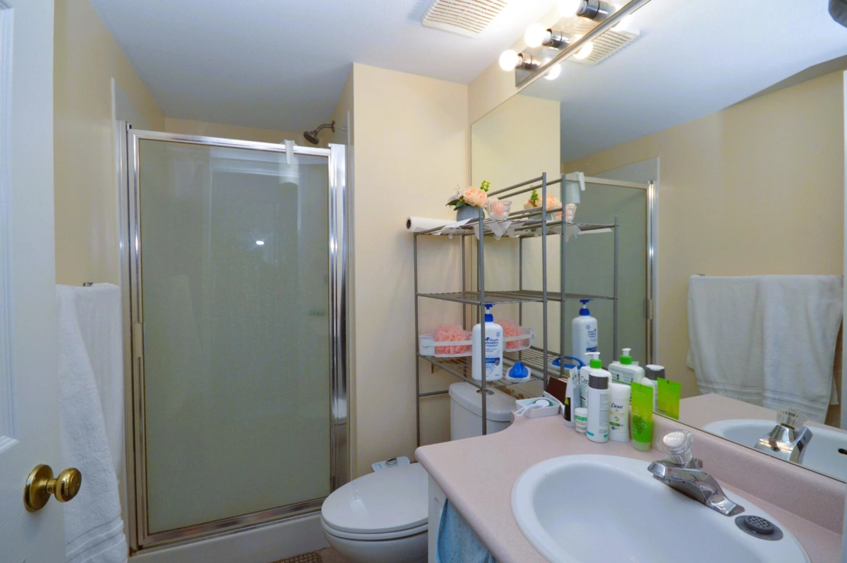 Bedroom 3 Photo of 202 31831 Peardonville Road, Abbotsford, BC