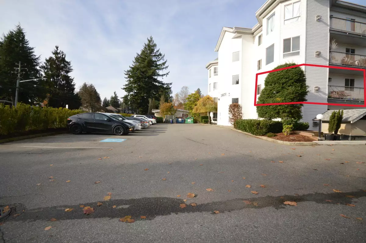 Living Room Photo of 202 31831 Peardonville Road, Abbotsford, BC