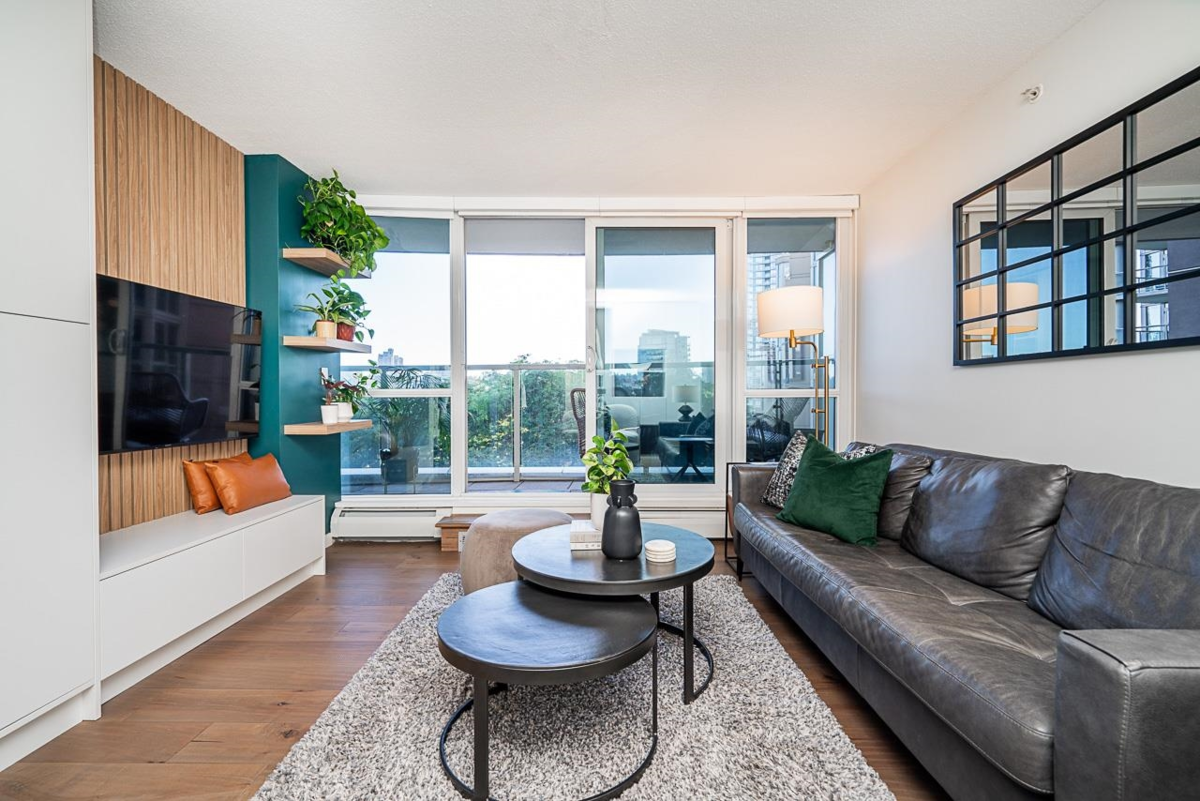 Family Room Photo of 603 1318 Homer Street, Vancouver, BC